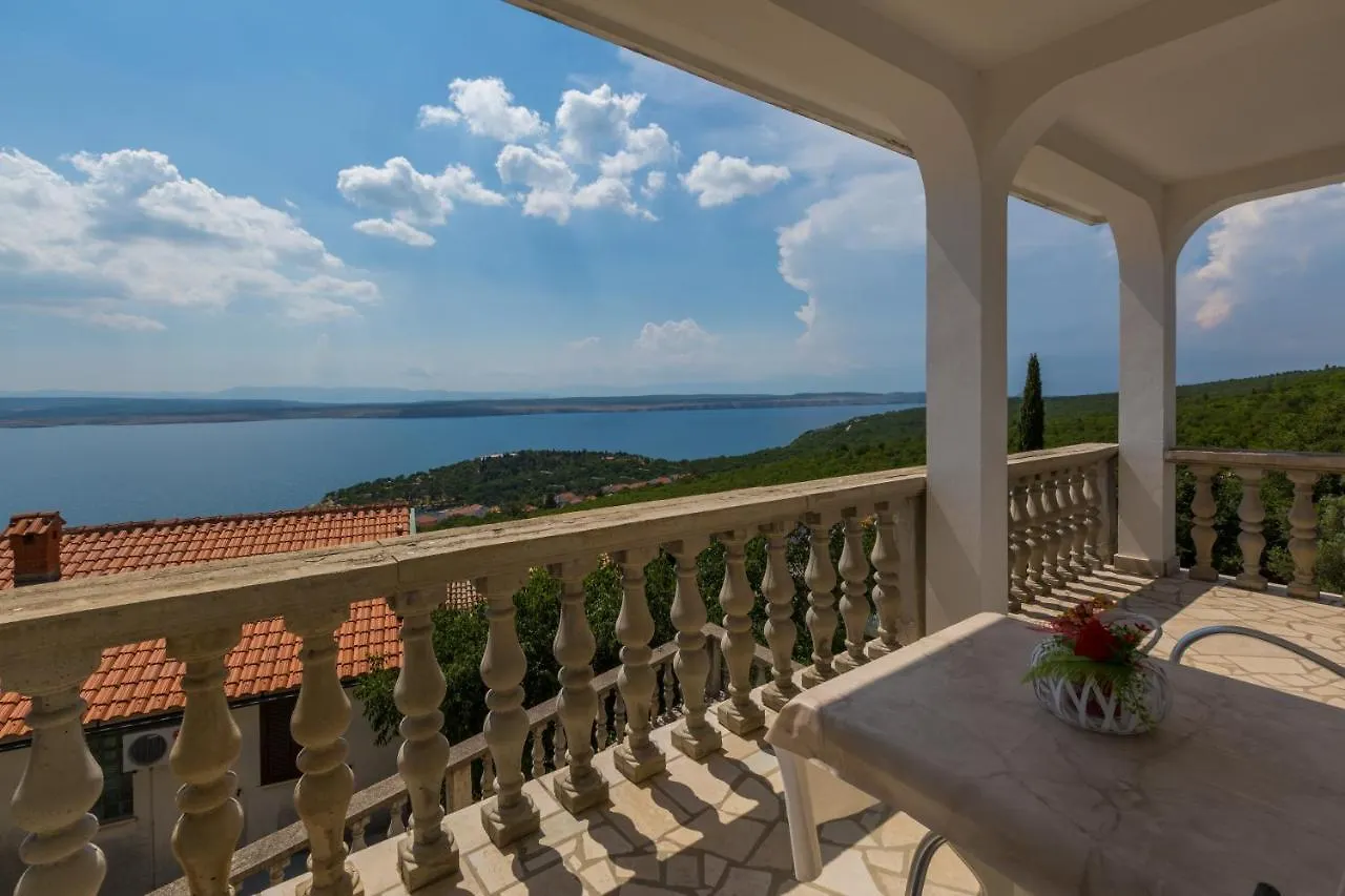 Apartments With A Swimming Pool Dramalj, Crikvenica - 5551 Croatia