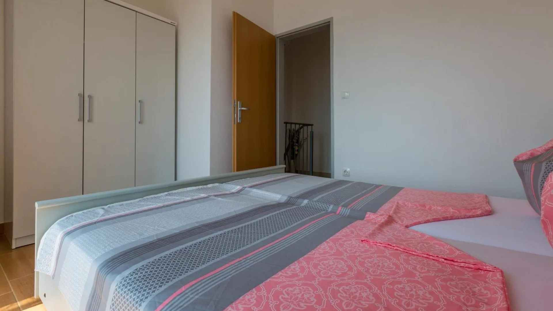 Apartments With A Swimming Pool Dramalj, Crikvenica - 5551 Dramalj