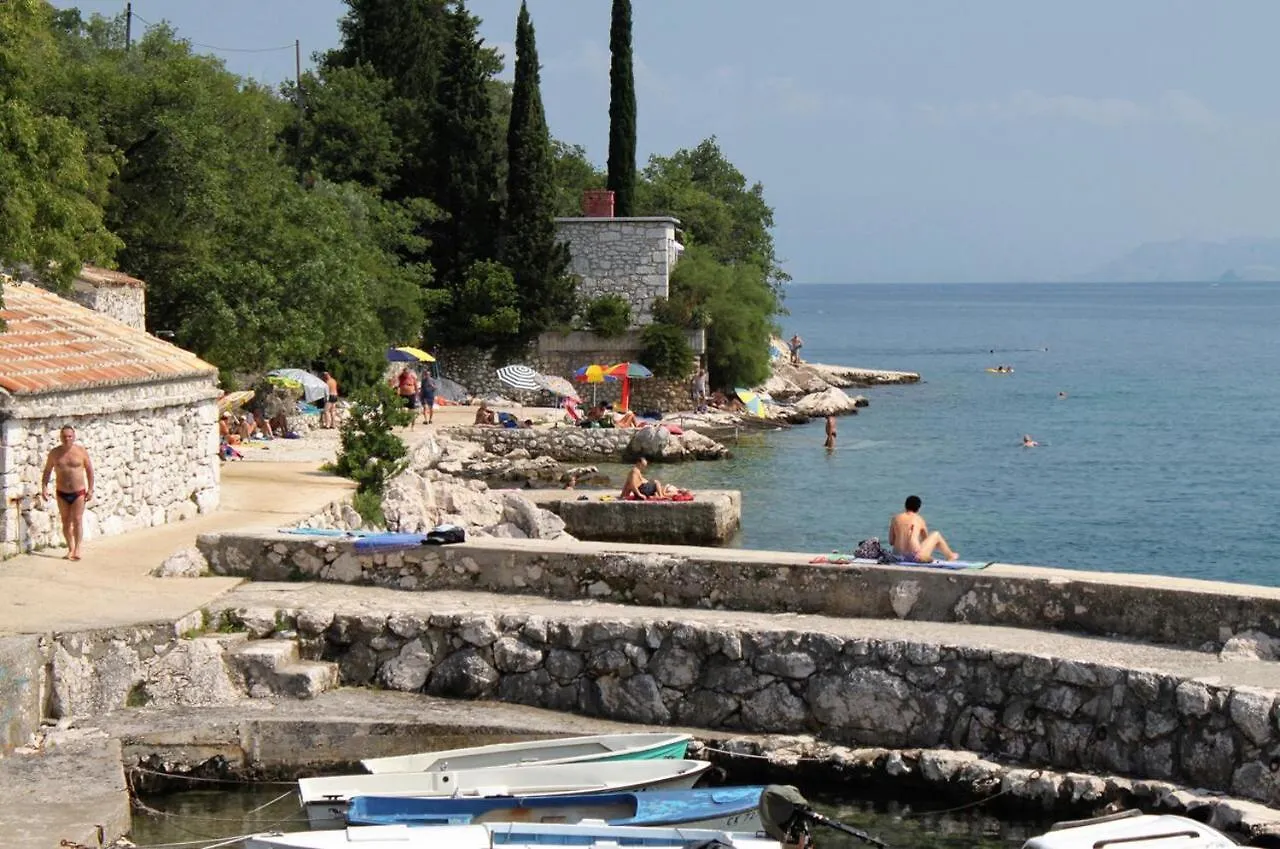 Apartments With A Swimming Pool Dramalj, Crikvenica - 5551