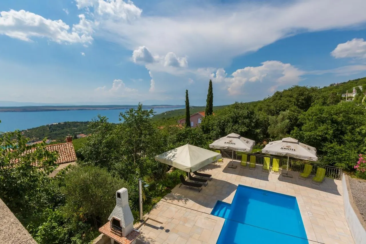Apartments With A Swimming Pool Dramalj, Crikvenica - 5551 Croatia