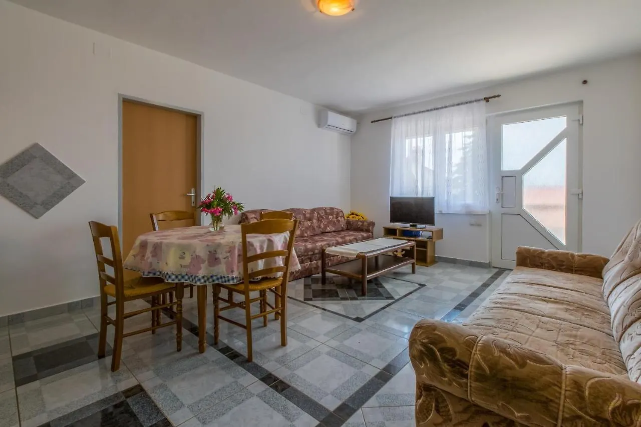 Apartments With A Swimming Pool Dramalj, Crikvenica - 5551
