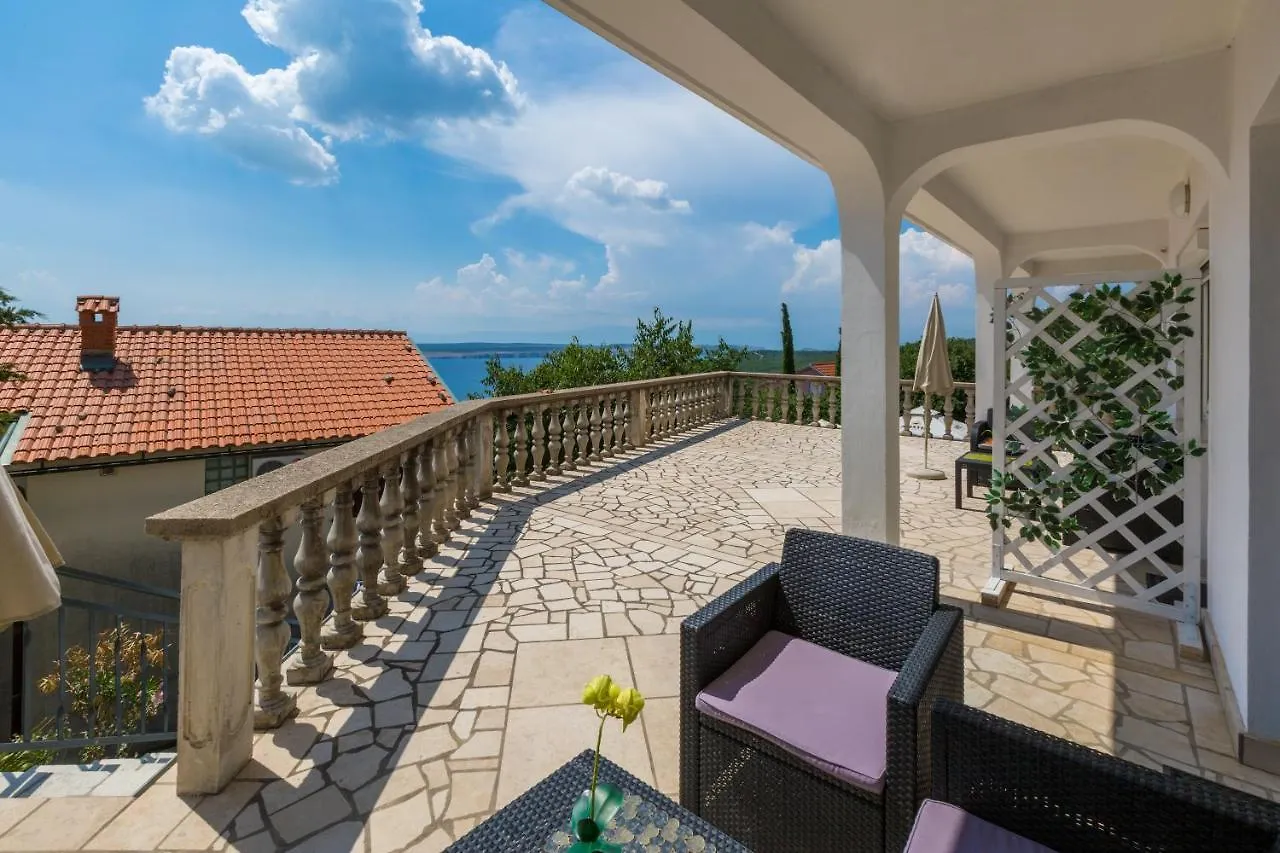 Apartments With A Swimming Pool Dramalj, Crikvenica - 5551 Croatia