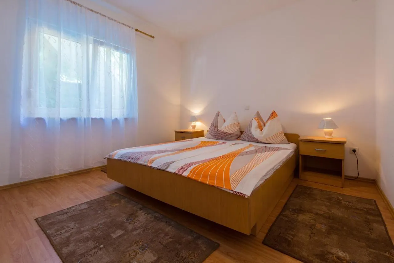Apartments With A Swimming Pool Dramalj, Crikvenica - 5551 Dramalj