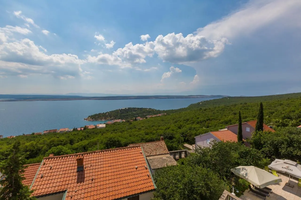 Apartments With A Swimming Pool Dramalj, Crikvenica - 5551 0*, Dramalj