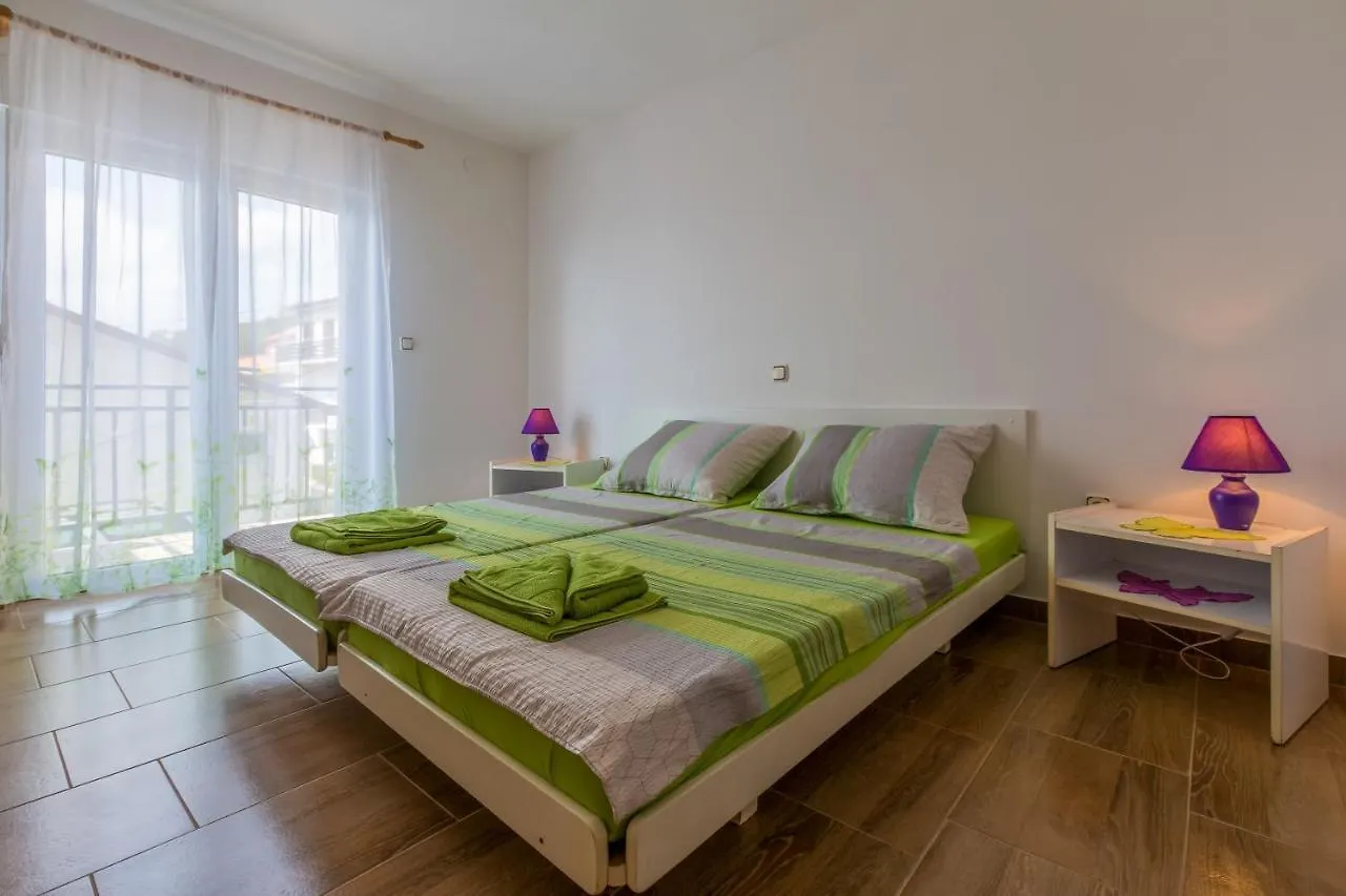 Apartments With A Swimming Pool Dramalj, Crikvenica - 5551  Dramalj