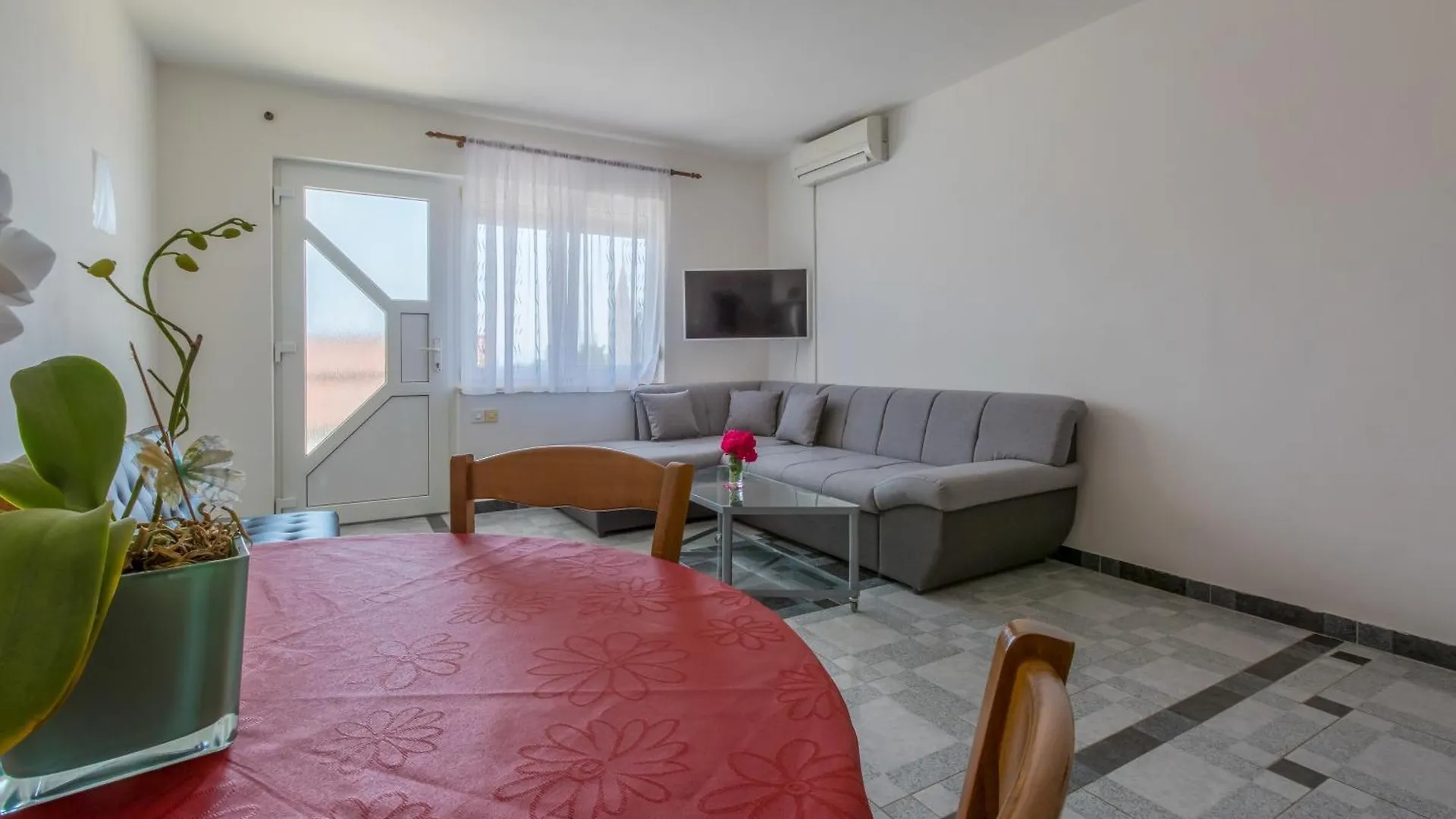 Apartments With A Swimming Pool Dramalj, Crikvenica - 5551