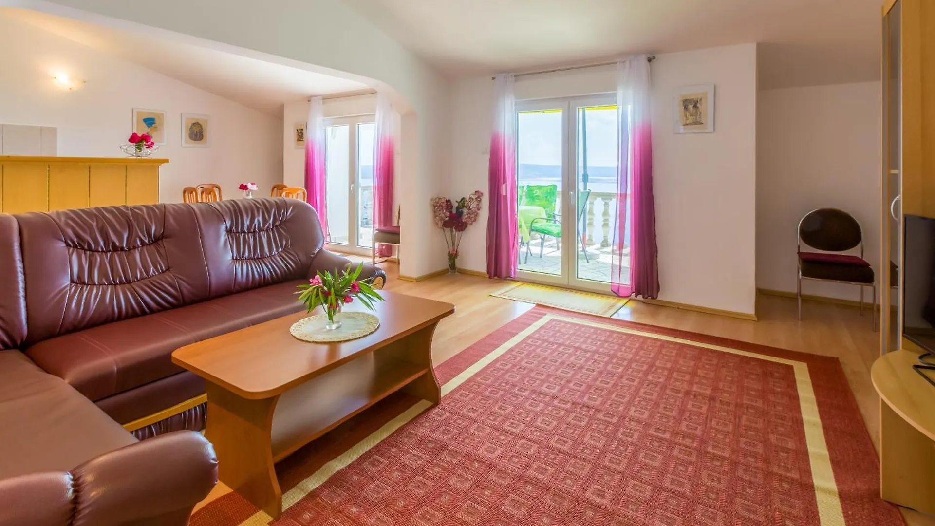 Apartments With A Swimming Pool Dramalj, Crikvenica - 5551 Croatia